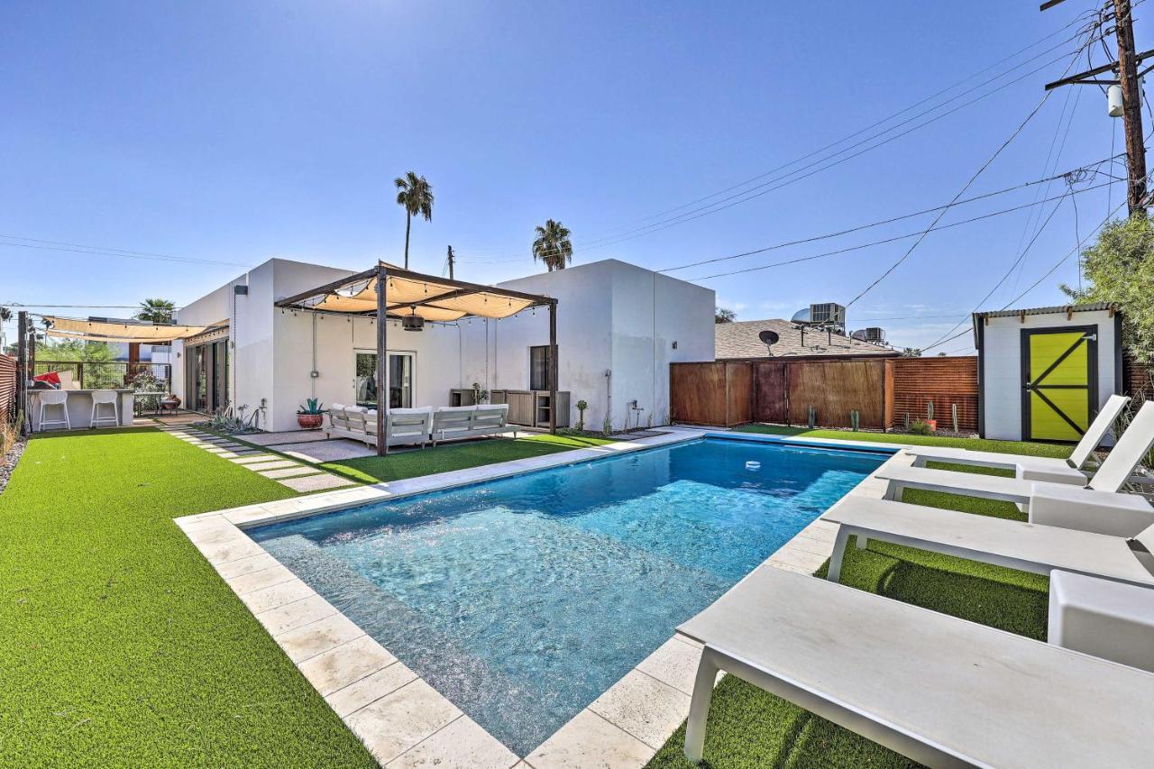 Convenient Phoenix Home With Heated Pool And Grill! Exterior photo